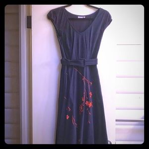 eShakti Floral Spray Embroidered Dress size 8/M